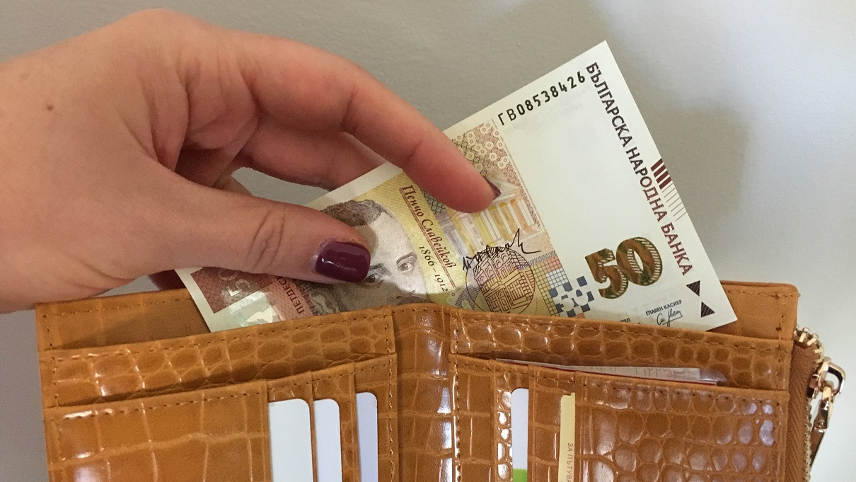 Минималното обезщетение за безработица се увеличава с над 30% - Economy.bg
