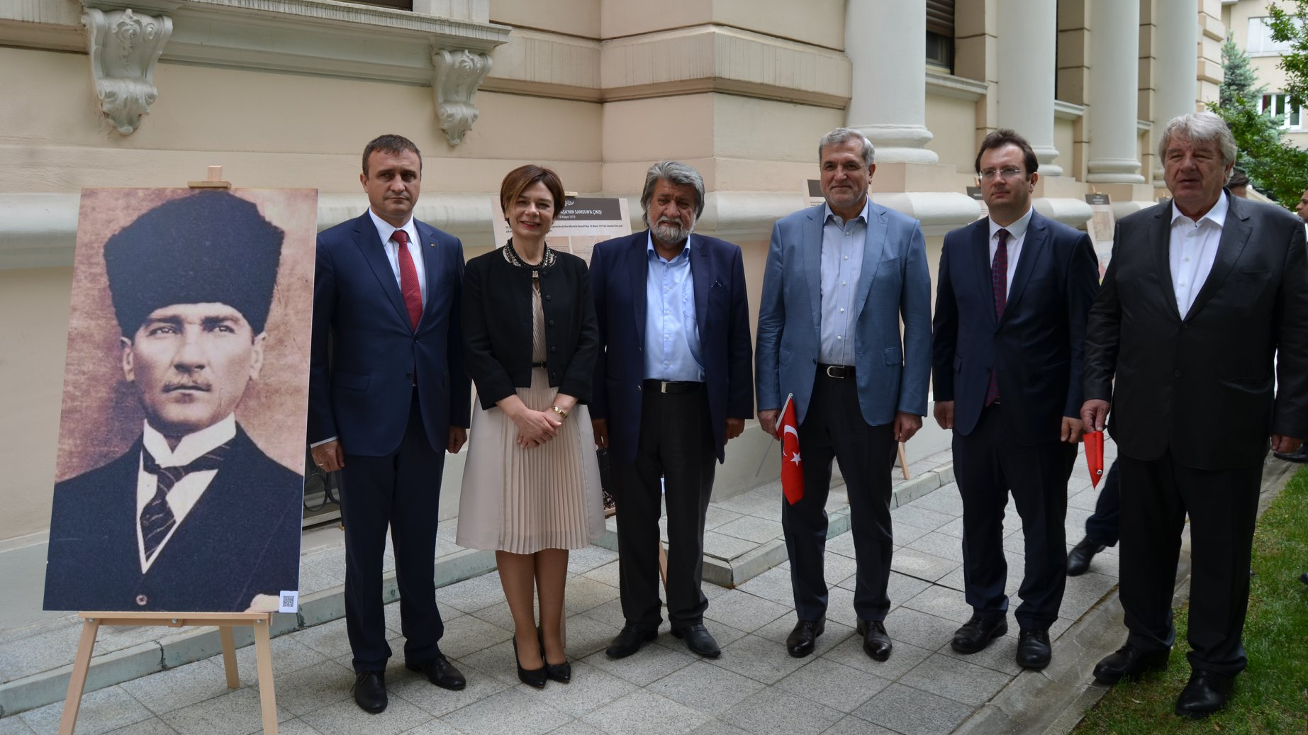Снимаме филм с Турция за любовта между Ататюрк и Димитрина Ковачева ...